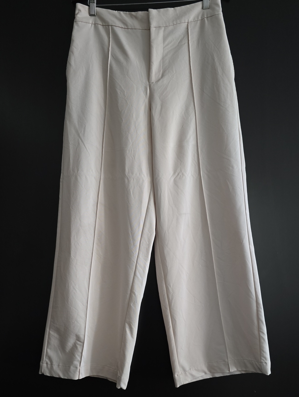 Zara CREAM PIN TUCK STRAIGHT LEG PANTS